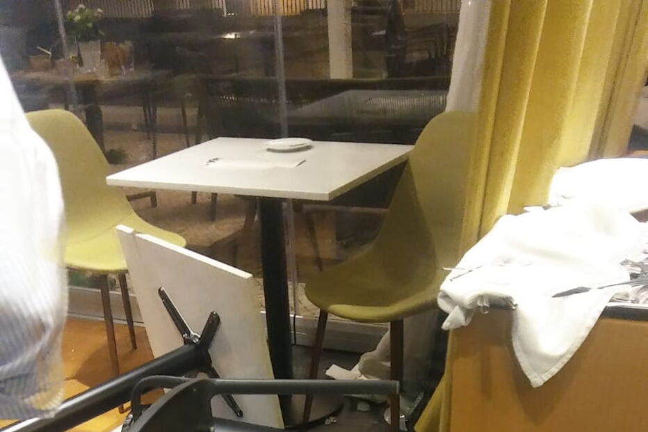 Confrontos entre adeptos do Benfica e do Ajax em hotel junto ao Estádio da Luz