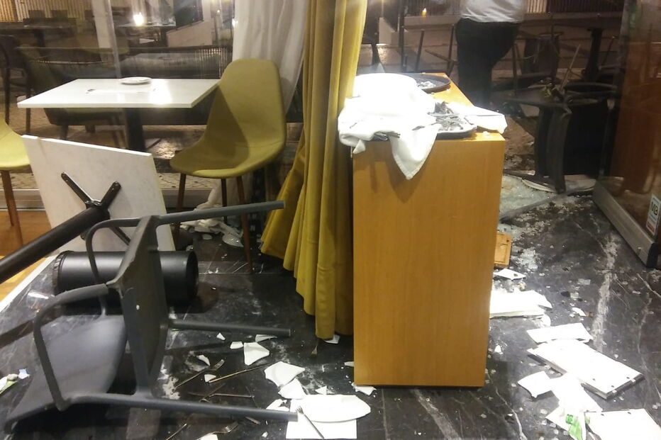 Confrontos entre adeptos do Benfica e do Ajax em hotel junto ao Estádio da Luz