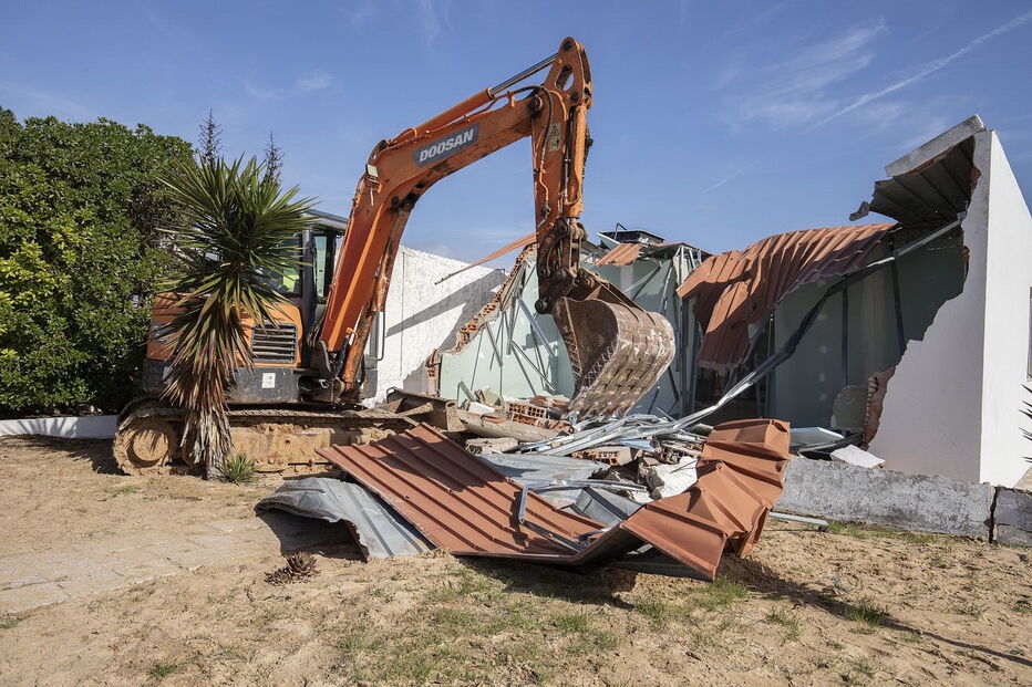 Trabalhos começaram no núcleo do Farol e vão incluir os Hangares 