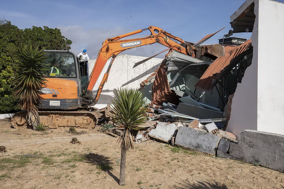 Trabalhos começaram no núcleo do Farol e vão incluir os Hangares 