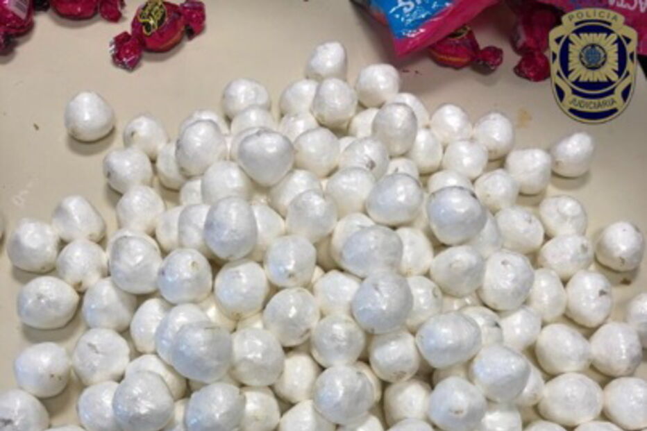Detido estrangeiro com cocaína dissimulada em bombons