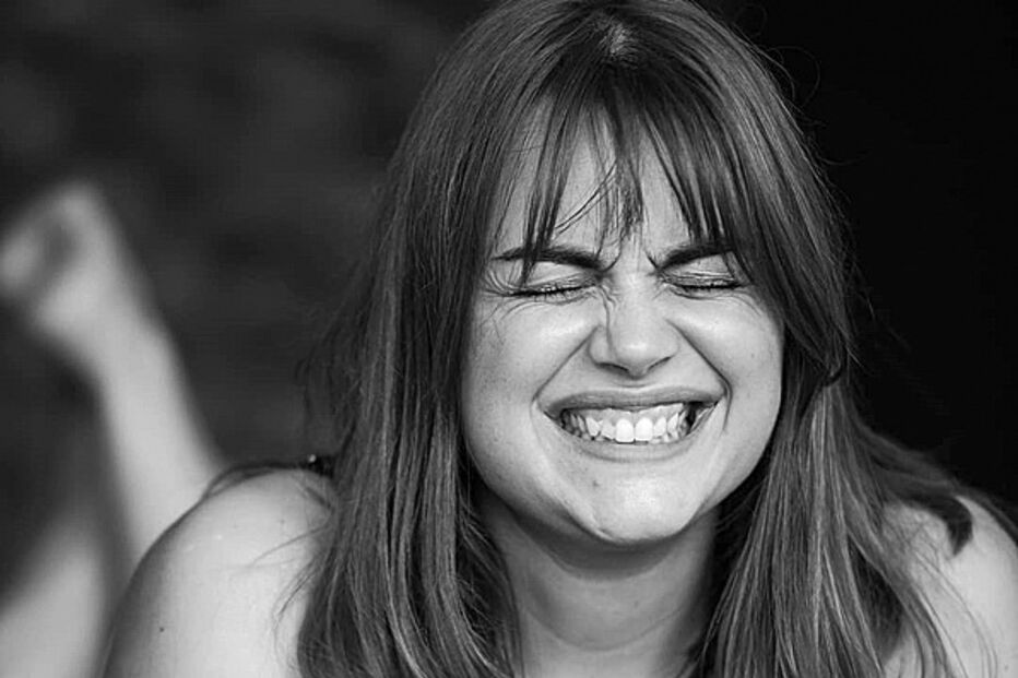 Ana Guiomar numa pose divertida