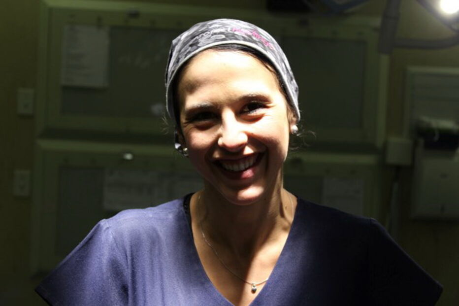 Conheça a cirurgiã que já salvou 500 vidas do cancro da mama
