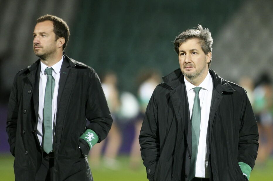 Bruno de Carvalho com Frederico Varandas num jogo do Sporting em 2016