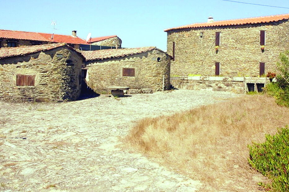 Construções edificadas há séculos poderão estar em perigo com a intervenção prevista no concelho de Esposende 