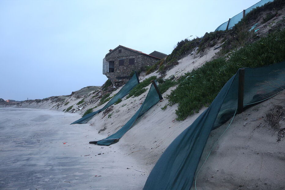 Reportagem na orla marítima de Ofir sobre o Plano de Demolições Previstas no Plano da Orla Costeira