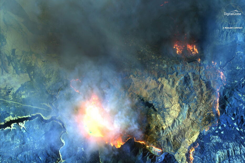 Satélite capta a destruição dos incêndios da Califórnia