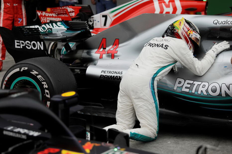 Hamilton vence GP do Brasil