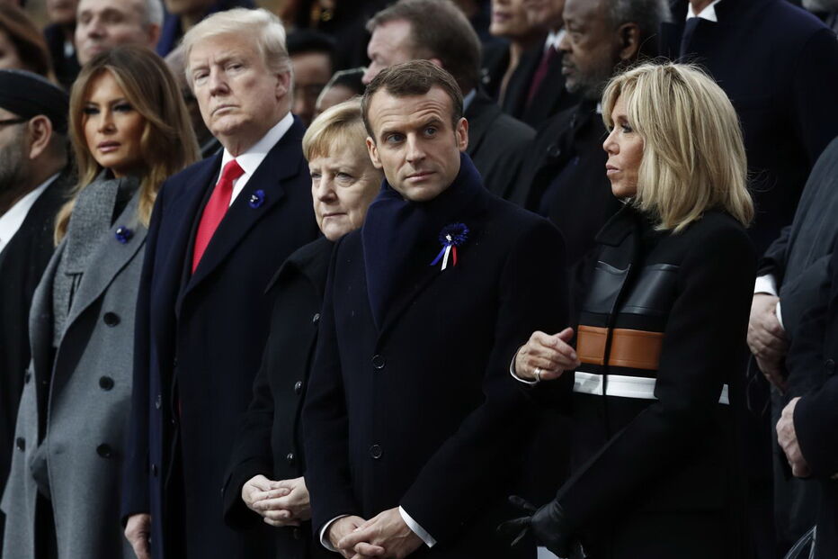 Trump junto de Merkel, Macron e Putin, nas cerimónias solenes do centenário do fim da I Guerra Mundial  