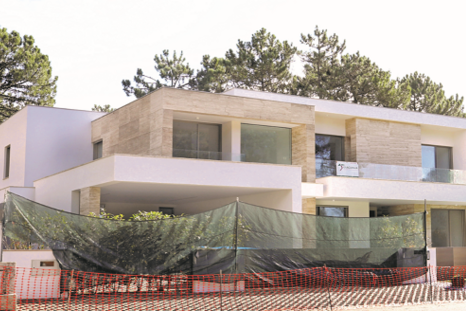 Fotos de arquivo de obras em casa de Rui Vitória