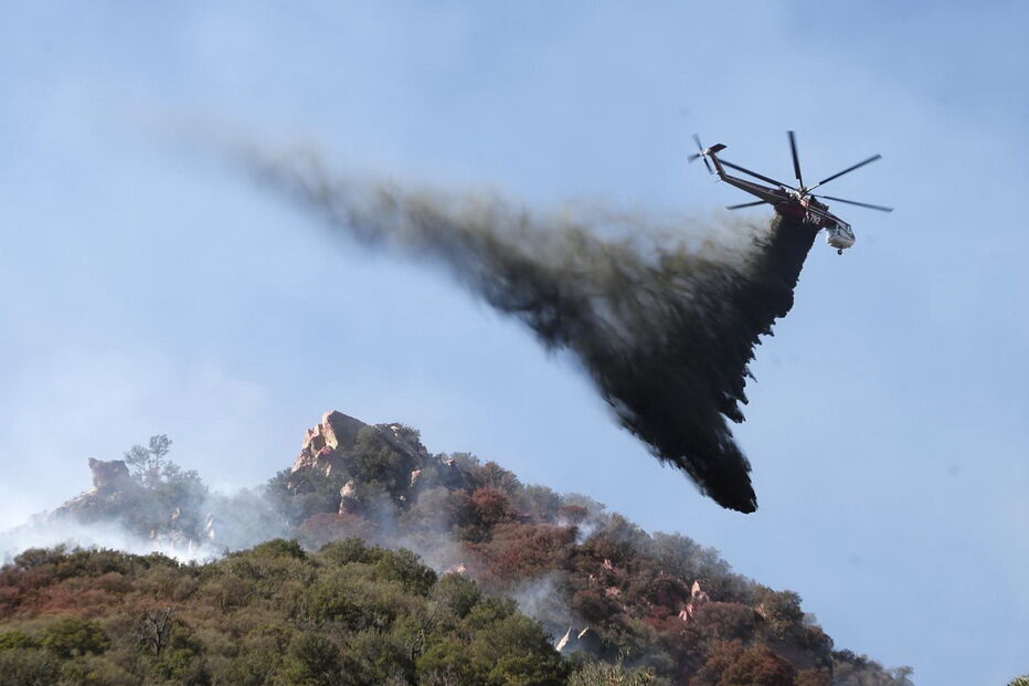 As imagens da destruição dos fogos da Califórnia