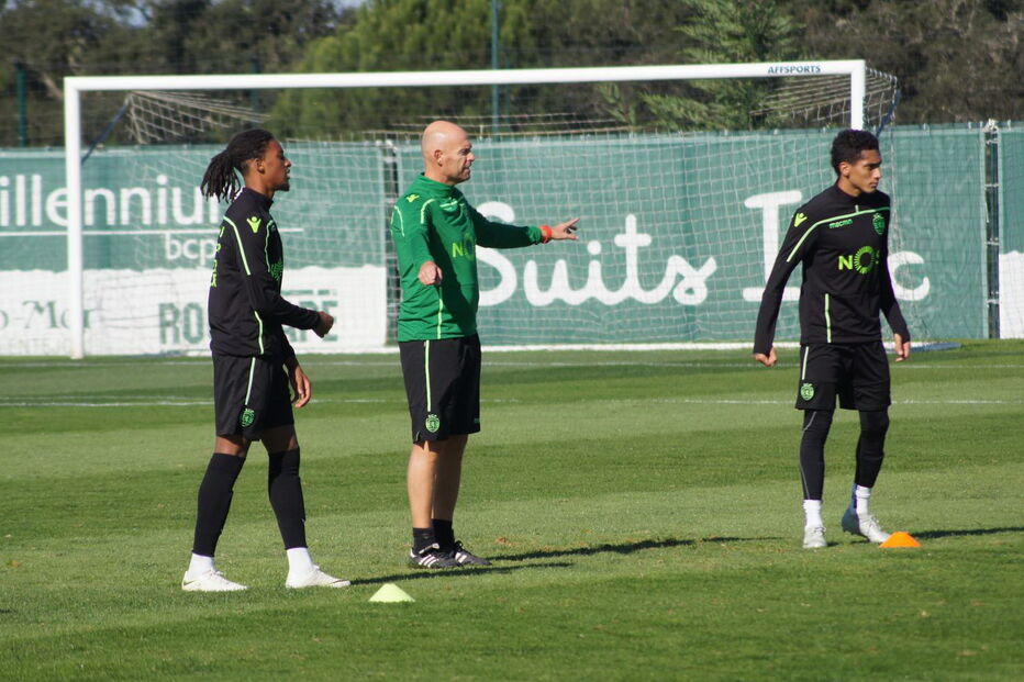 Marcel Keizer no primeiro treino 