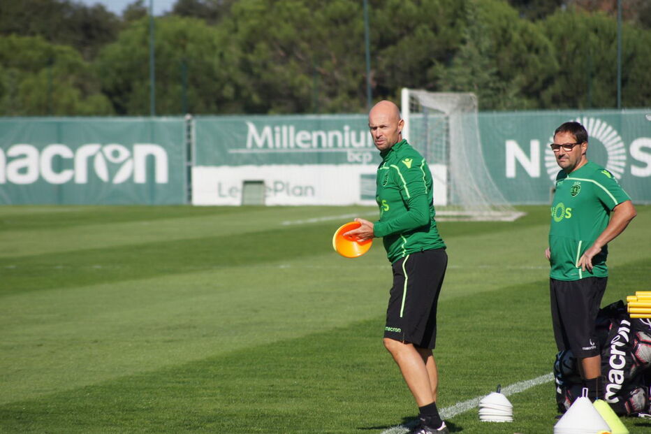 Marcel Keizer no primeiro treino 