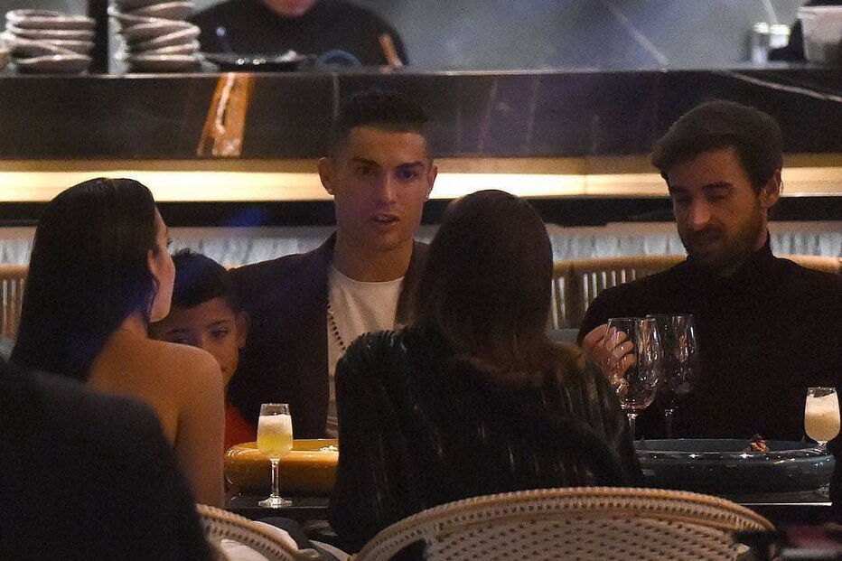 Cristiano Ronaldo gasta 30 mil euros em duas garrafas de vinho