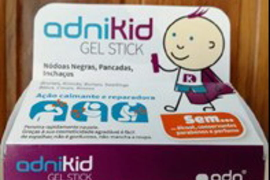O gel AdniKid Gel Stick Nódoas Negras, Pancadas, Inchaços 15 gramas.