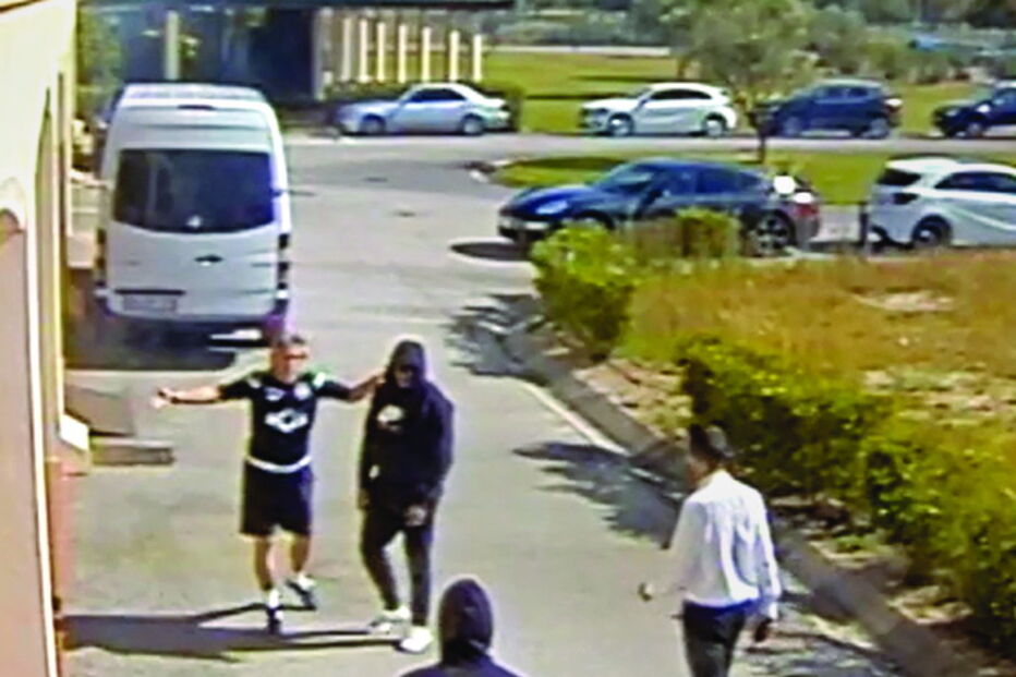 Jorge Jesus desesperado no ataque de Alcochete a tentar proteger atletas