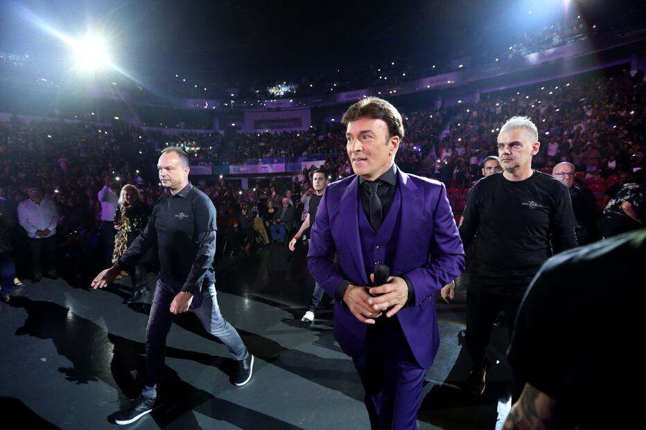 Tony Carreira despede-se dos fãs