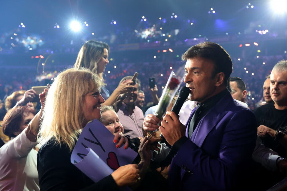 Tony Carreira despede-se dos fãs