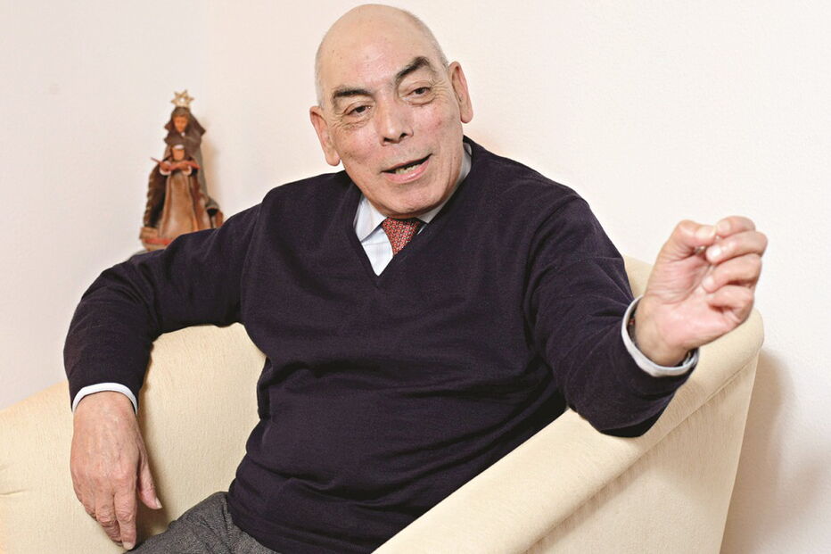 Loureiro dos Santos tinha 82 anos, lecionou em vários institutos superiores e era membro da Academia das Ciências 