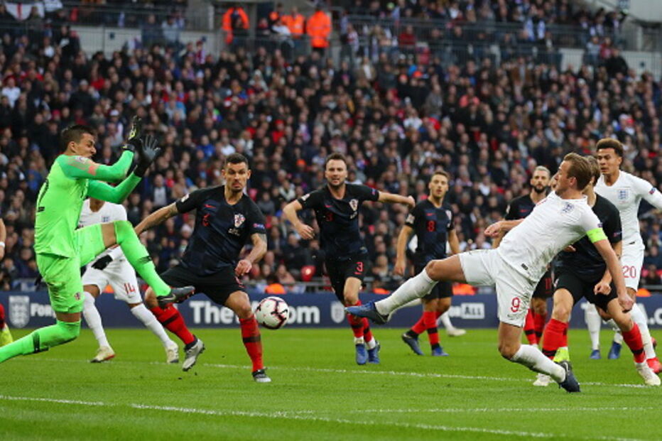 Inglaterra vence Croácia e junta-se a Portugal na 'final four' da Liga das Nações