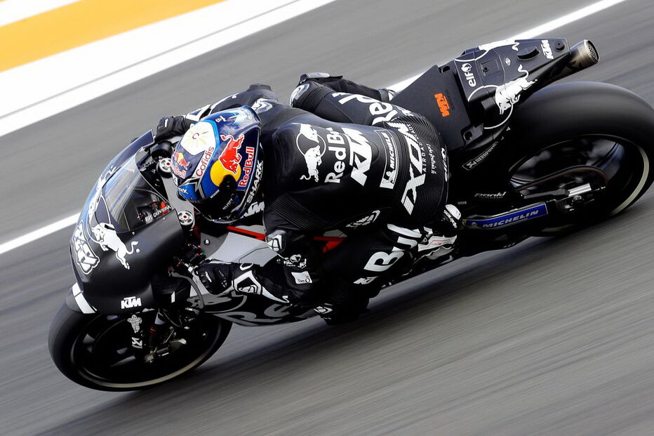 Miguel Oliveira com o pior tempo no dia de estreia em MotoGP