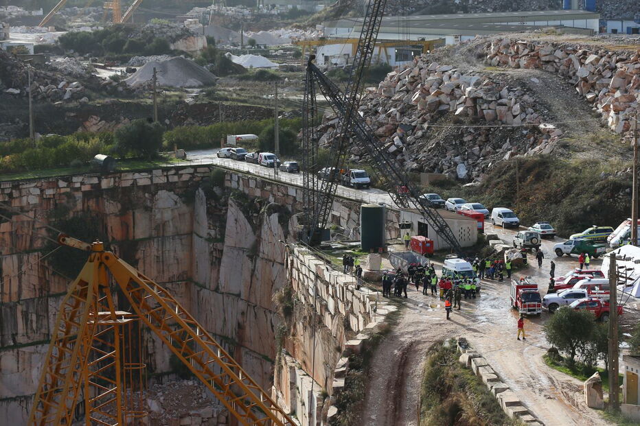 Imagens aéreas mostram tamanho da pedreira de Borba