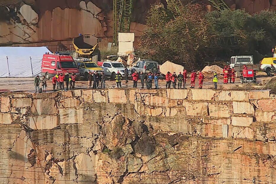 Marinha, Borba, pedreira