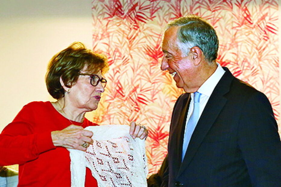 Maria Cavaco Silva também esteve na feira solidária