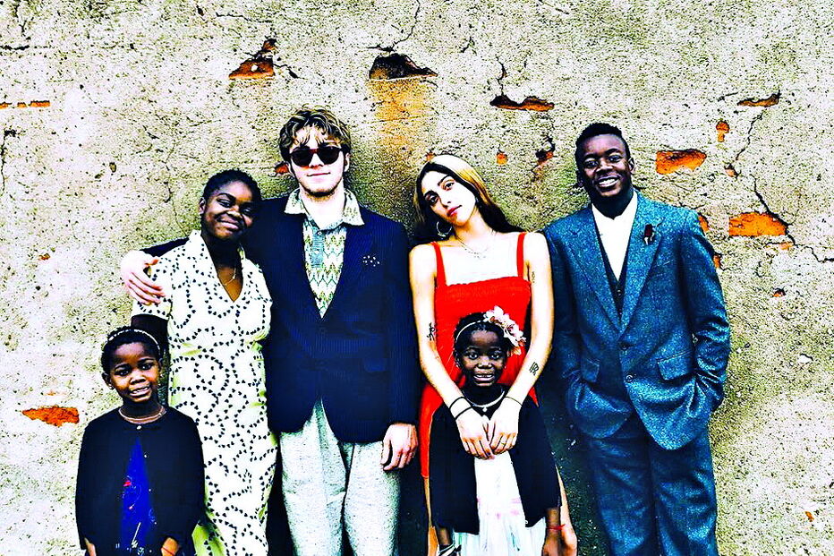 Madonna partilha foto dos seis filhos reunidos