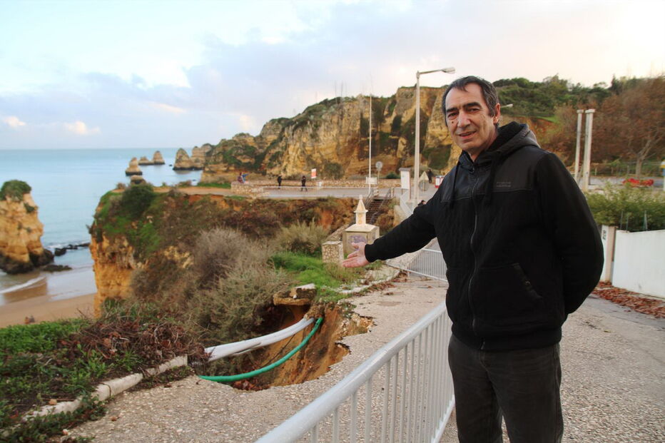 Rogério Martins receia que “o mesmo que sucedeu nas pedreiras em Borba possa repetir-se” na praia D. Ana