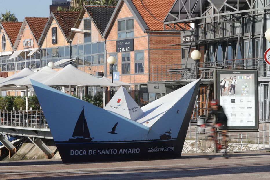 Jovem de 22 anos morre esfaqueado na Doca de Santo Amaro em Lisboa