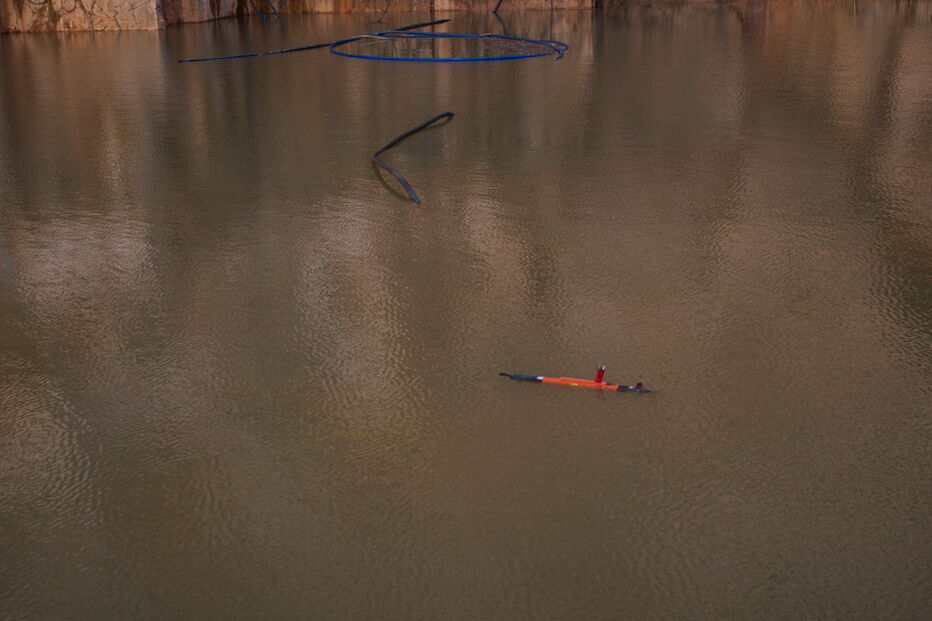 Marinha Portuguesa realiza operações de resgate em pedreira de Borba