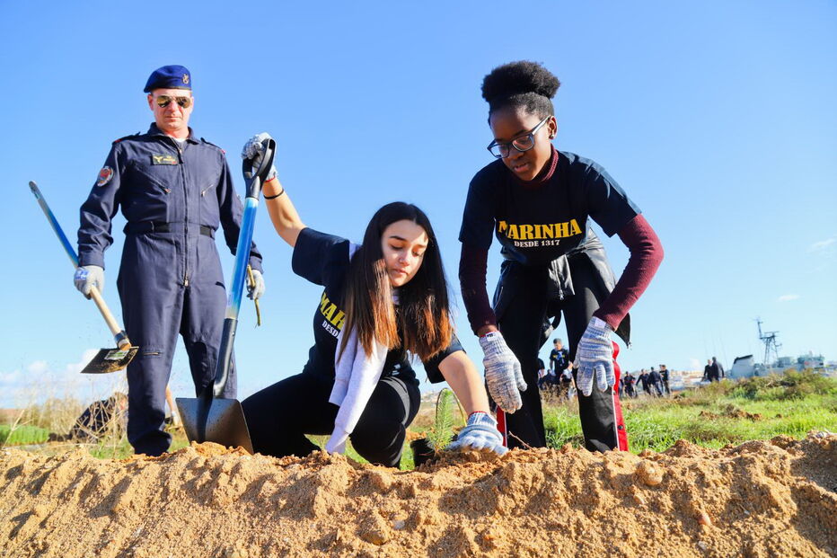 1300 árvores autóctones plantadas junto ao Arade em Portimão