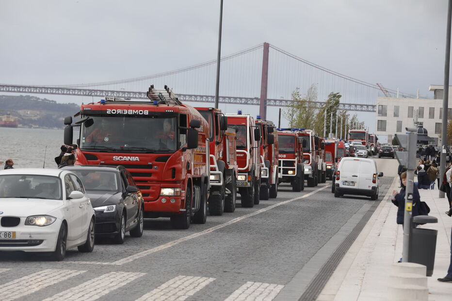 Bombeiros manifestam-se em Lisboa
