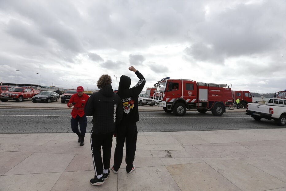 Bombeiros manifestam-se em Lisboa
