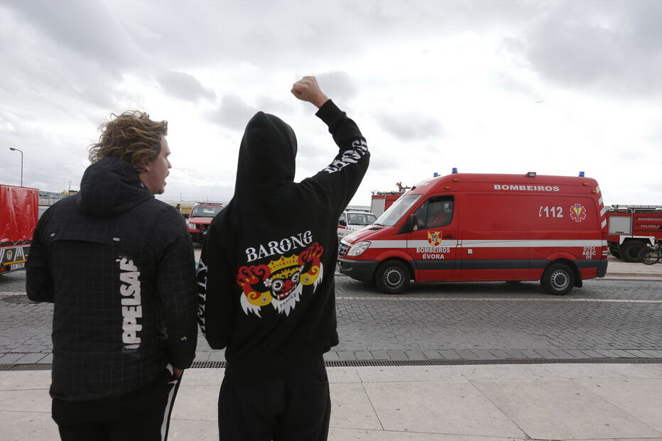 Bombeiros manifestam-se em Lisboa