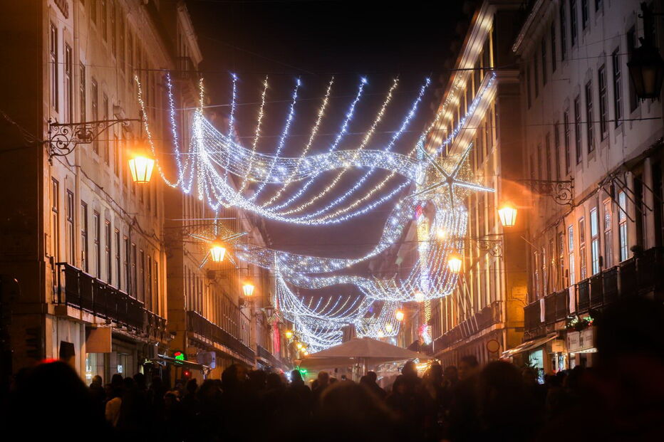 Lisboa inaugura iluminação de Natal