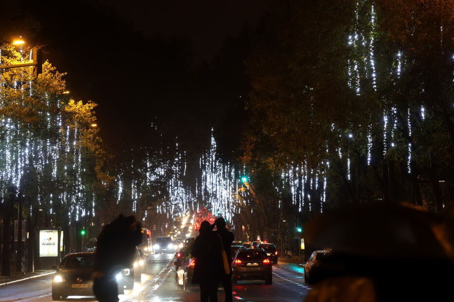 Lisboa inaugura iluminação de Natal