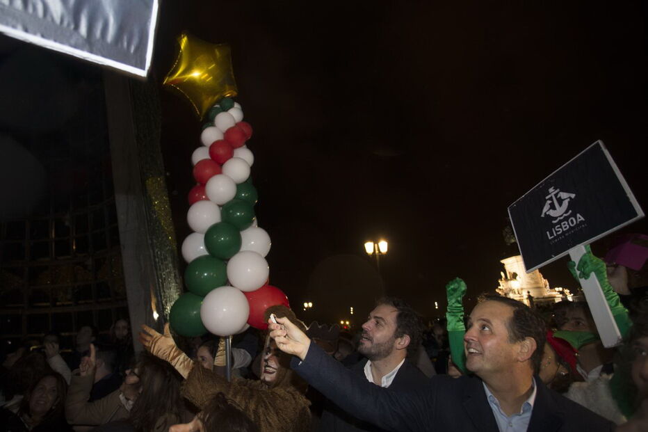 Lisboa inaugura iluminação de Natal