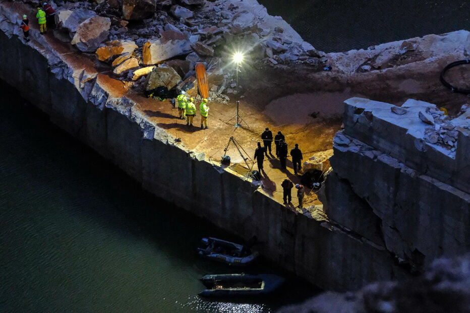 Sexto dia de buscas na pedreira de Borba