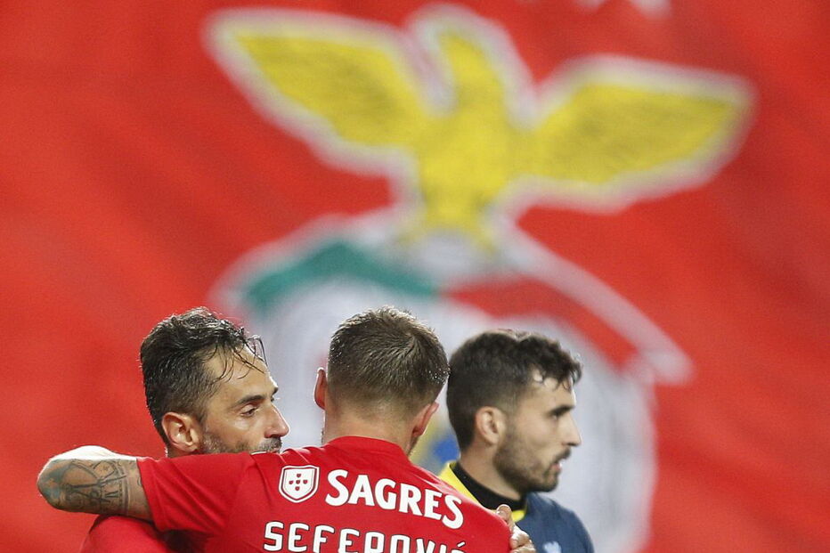 Jonas e Seferovic estão em bom momento de forma