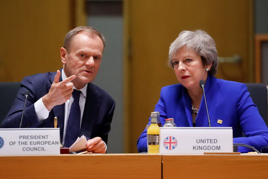 Donald Tusk e Theresa May