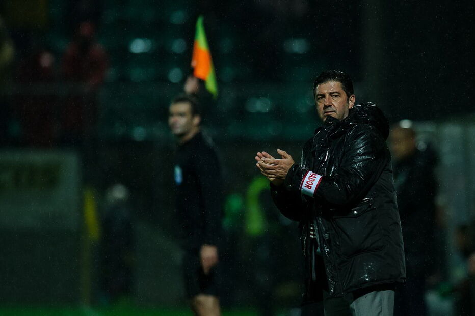 Rui Vitória tem de ganhar pela primeira vez em Munique