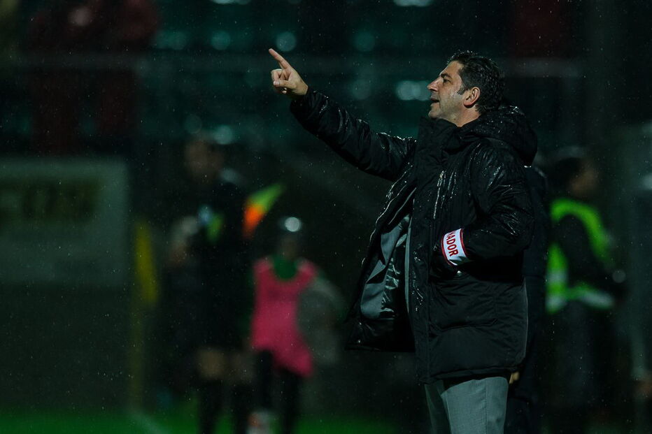 Rui Vitória tem de ganhar pela primeira vez em Munique