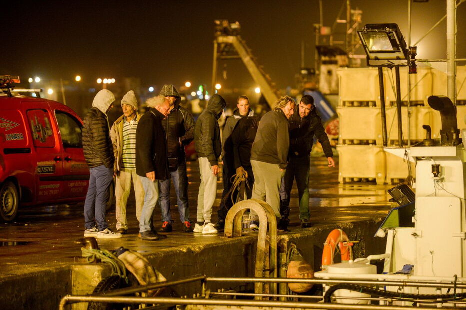 Pescadores chegaram a Peniche em segurança