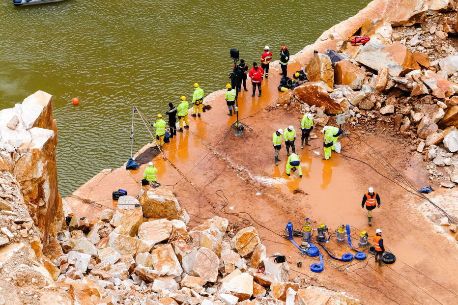Buscas continuam em Borba para localizar corpos dos restantes desaparecidos na pedreira