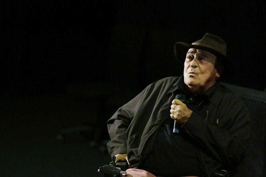 Morreu esta segunda-feira, aos 77 anos, o realizador italiano Bernardo Bertolucci