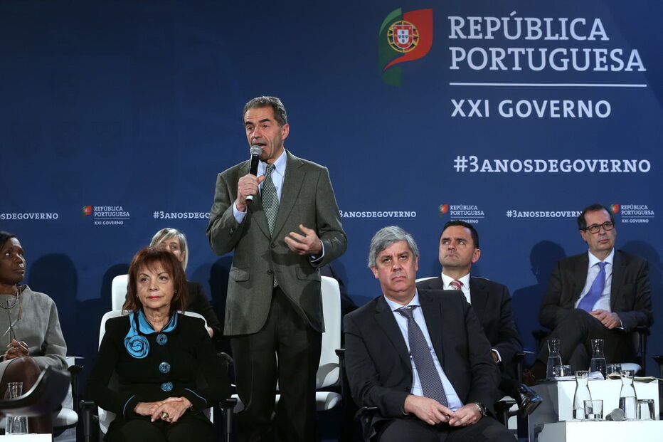 António Costa e vários ministros responderam a perguntas dos cidadãos em Braga