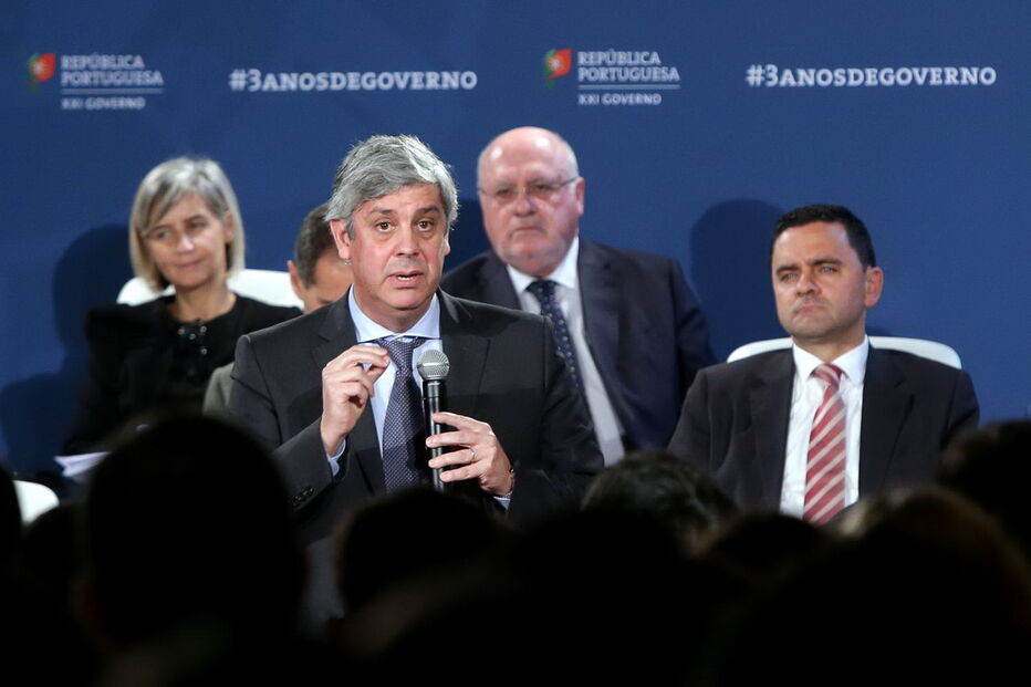 António Costa e vários ministros responderam a perguntas dos cidadãos em Braga