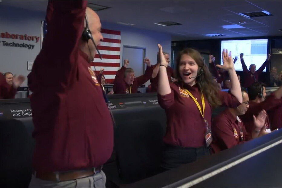 A celebração da equipa da NASA